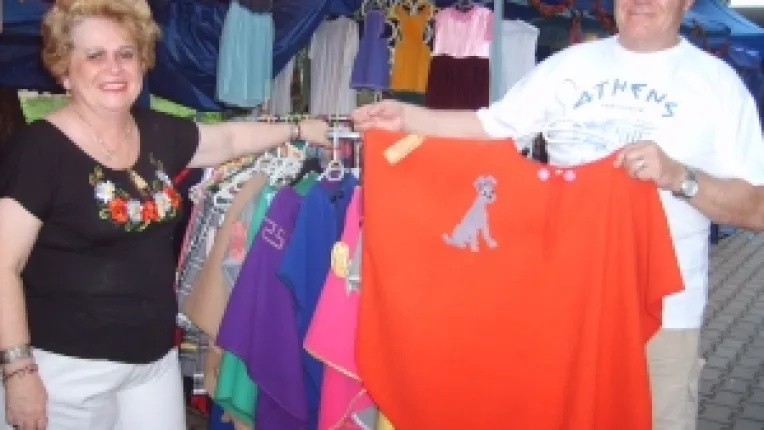 Alice Gabriela Pop: "Poncho-uri, pelerine si fuste din lana, la targul Piata Taraneasca si Mester(Esti!), de la MTR!"


