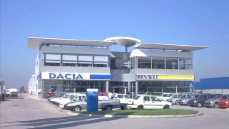 Cresterea importului de masini second hand si inasprirea conditiilor de creditare afecteaza direct producatorii si importatorii de autovehicule noi