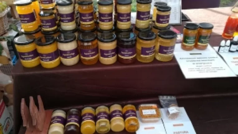 Dan Capitanu: Lumea trebuie sa se imunizeze in aceasta perioada folosind produse apicole!