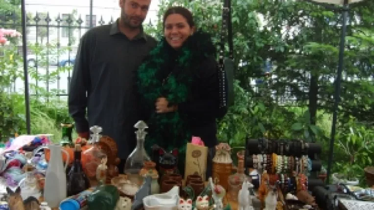 Dana Marijuana: "Bijuteriile din argint si monezile s-au dat bine la targul de la Palatul Sutu!"