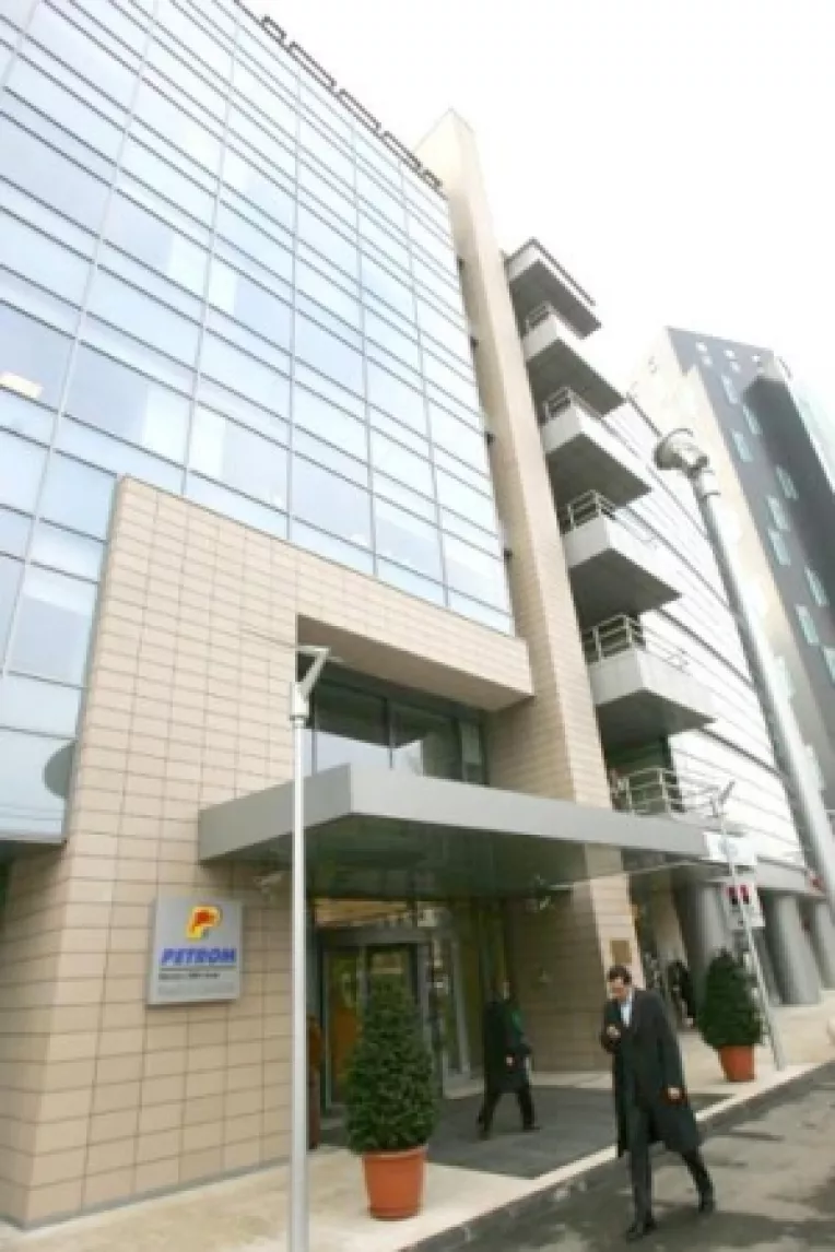 Petrom extrage gaze si titei din Rusia