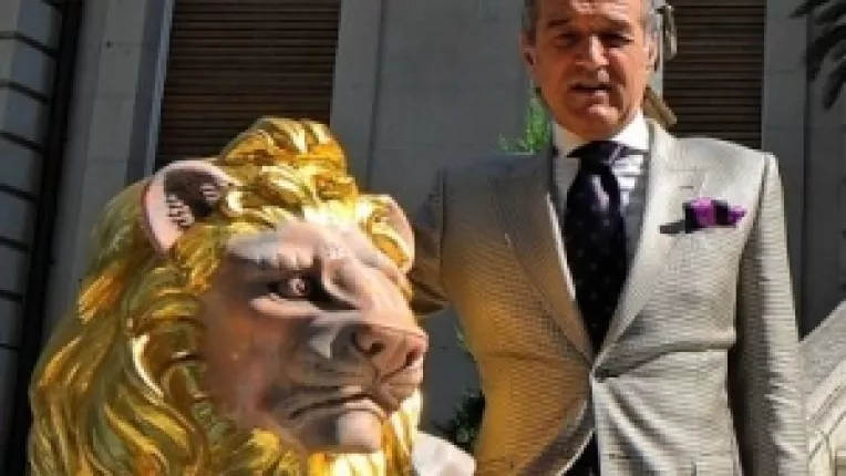 Prin victoria cu 1-0 in fata  "U" Cluj,  Steaua ramane in lupta pentru titlu